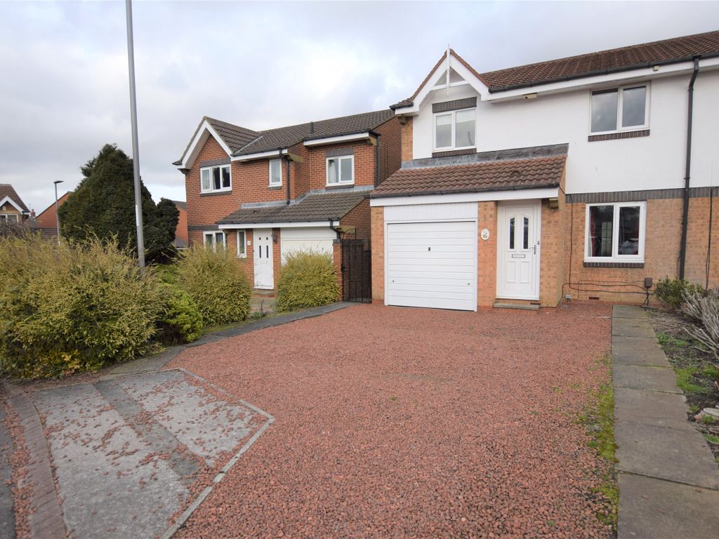 3 bed semidetached house for sale in Crossfield Park, Windy Nook