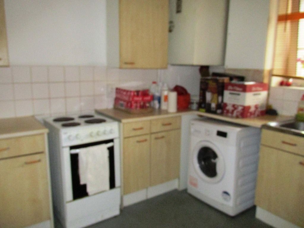 Room to rent in Stamford Hill, London N16 Zoopla