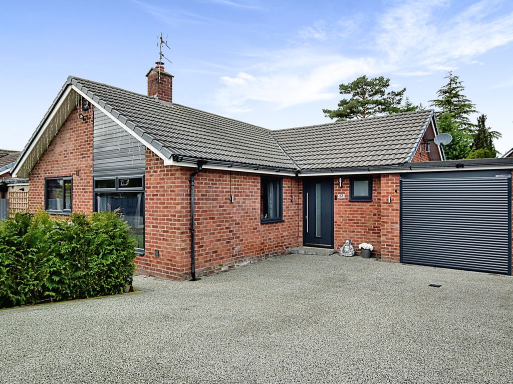 2 bed bungalow for sale in Woodlands Road, Handforth, Wilmslow