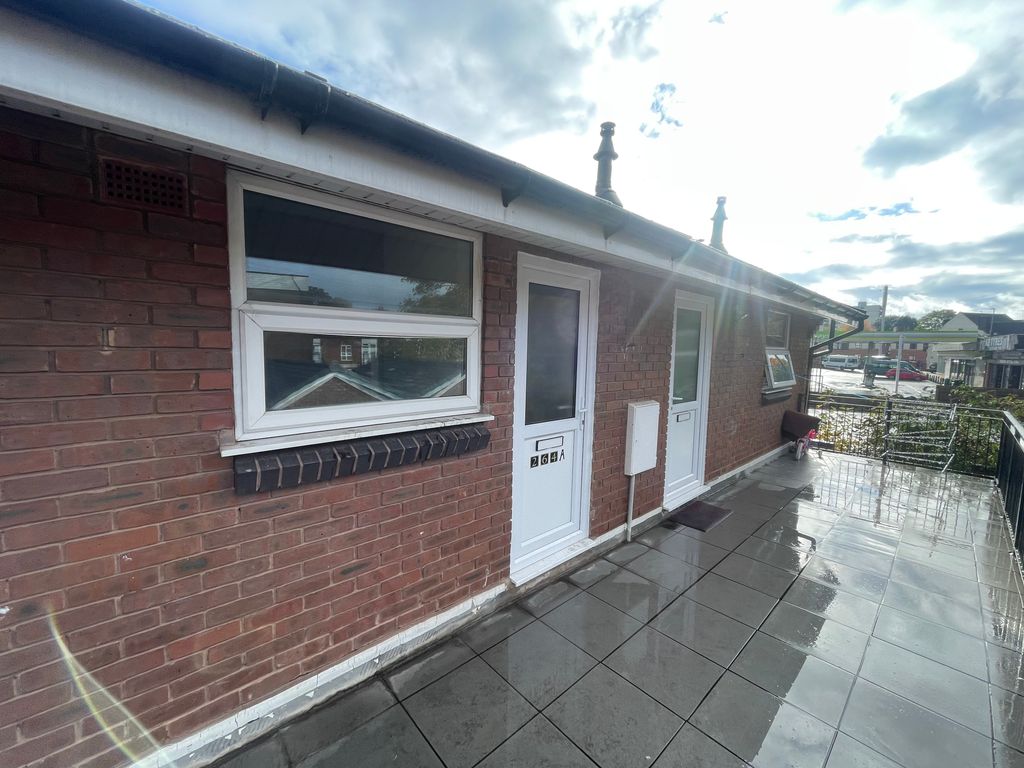 1 bed flat to rent in Whitehall Road, Tipton DY4, £700 pcm Zoopla
