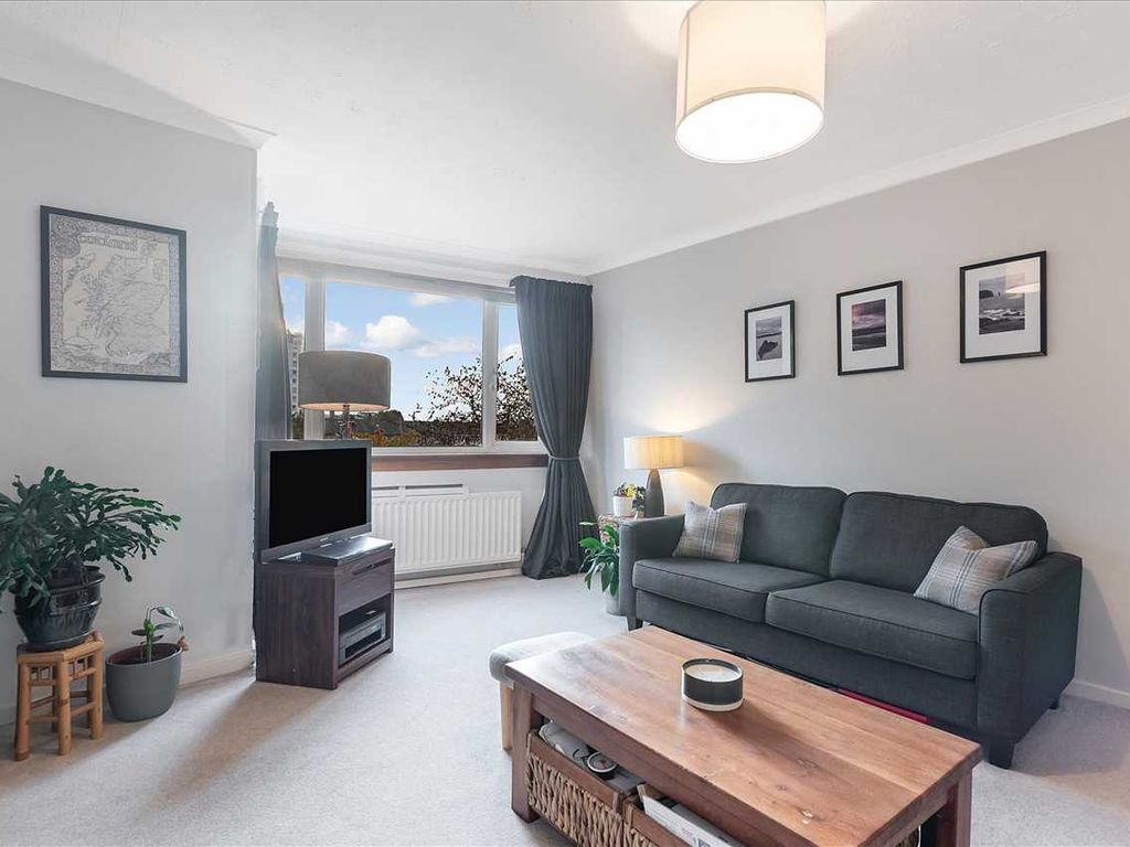 2 bed flat for sale in Falkland Place, West Mains, East Kilbride G74, £