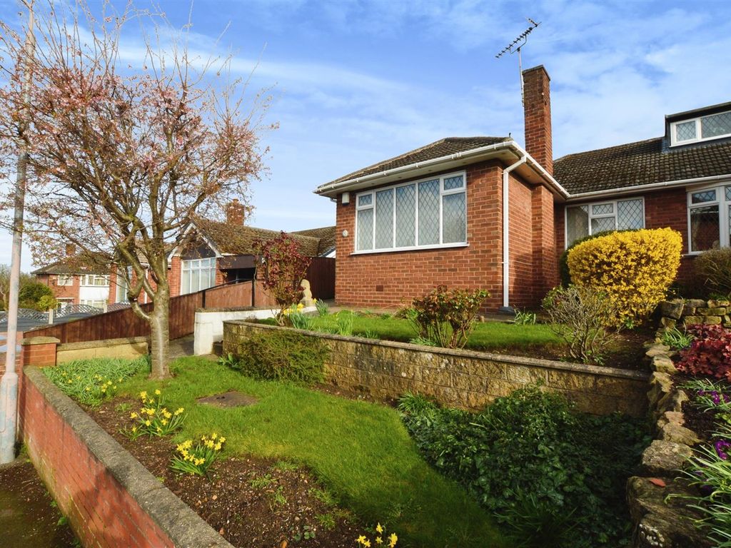 2 bed semidetached bungalow for sale in West Bank Lea, Mansfield NG19
