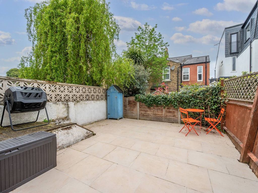 3 bed for sale in Graham Road, Wimbledon, London SW19 Zoopla