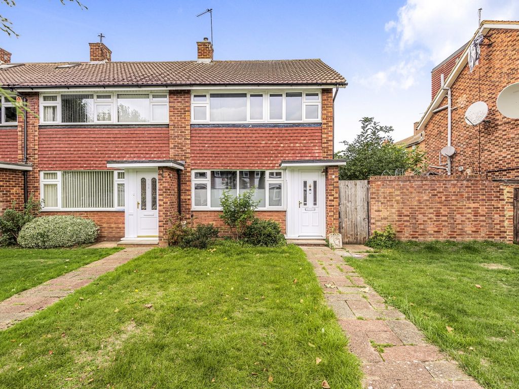 3 bed end terrace house for sale in Courtlands Avenue, London SE12 Zoopla