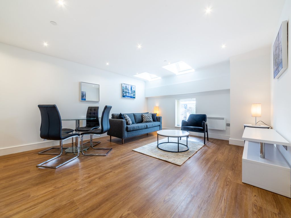 1 bed flat to rent in Loam House, 77 London Road, Romford, London RM7