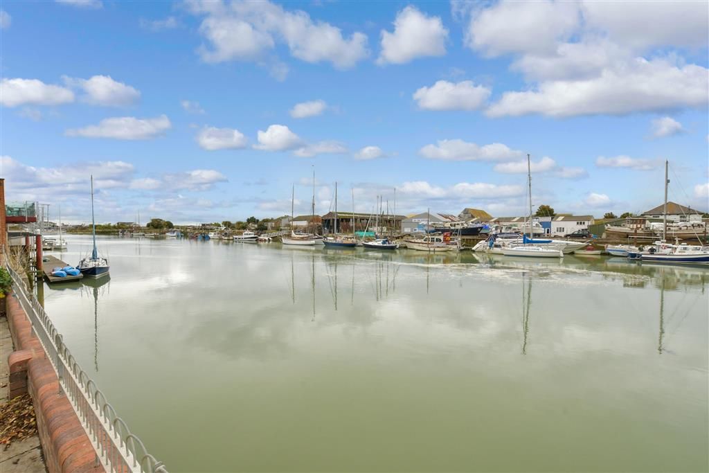 1 bed flat for sale in River Road, Littlehampton, West Sussex BN17 Zoopla
