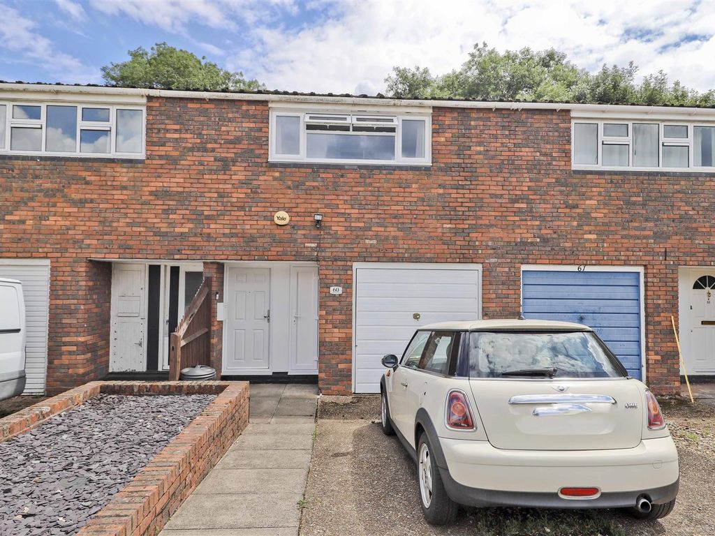 1 bed for sale in Brickett Close, Ruislip HA4 Zoopla