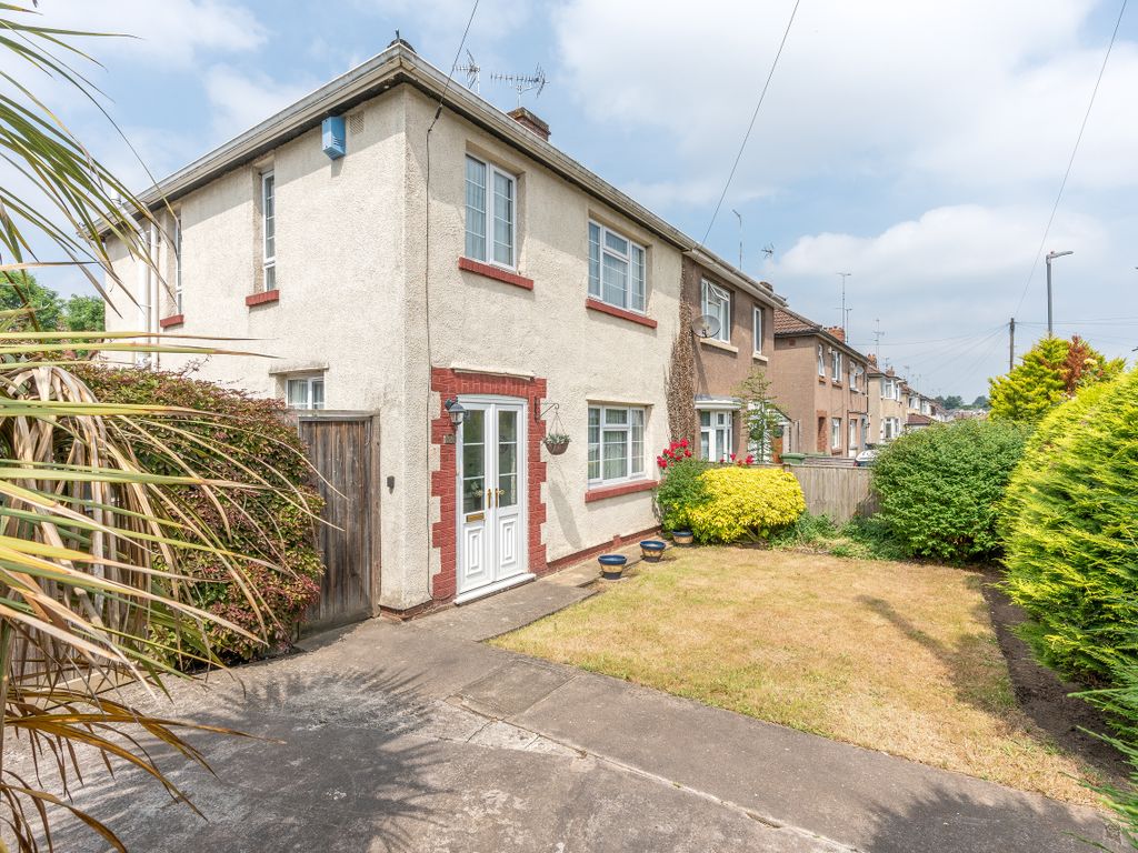 3 bed semidetached house for sale in Burley Grove, Mangotsfield