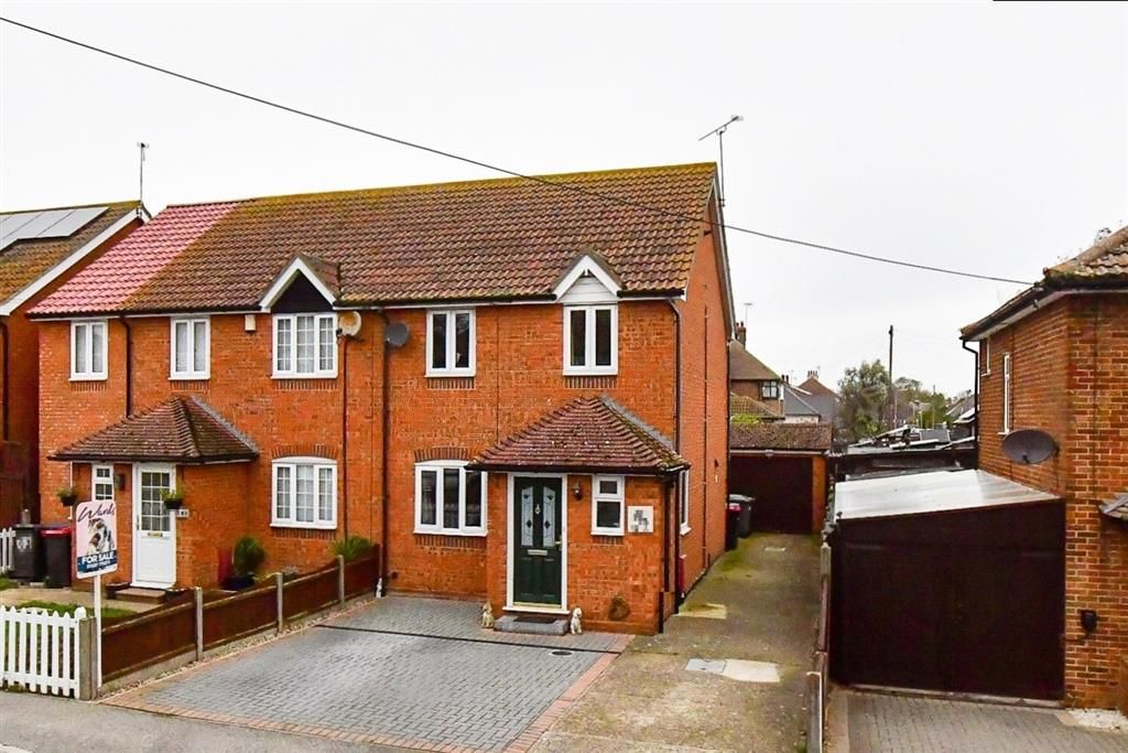 3 bed semidetached house for sale in Grimshill Road, Whitstable, Kent