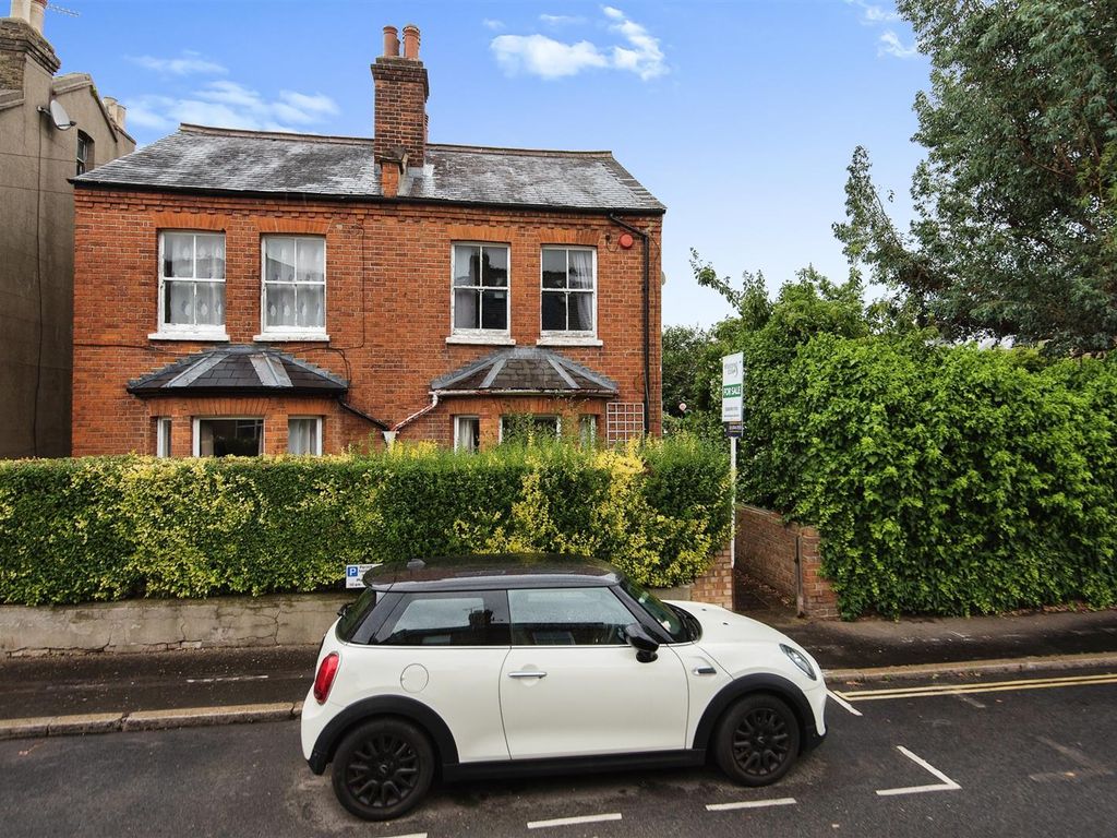 3 bed semidetached house for sale in Fourth Cross Road, Twickenham TW2