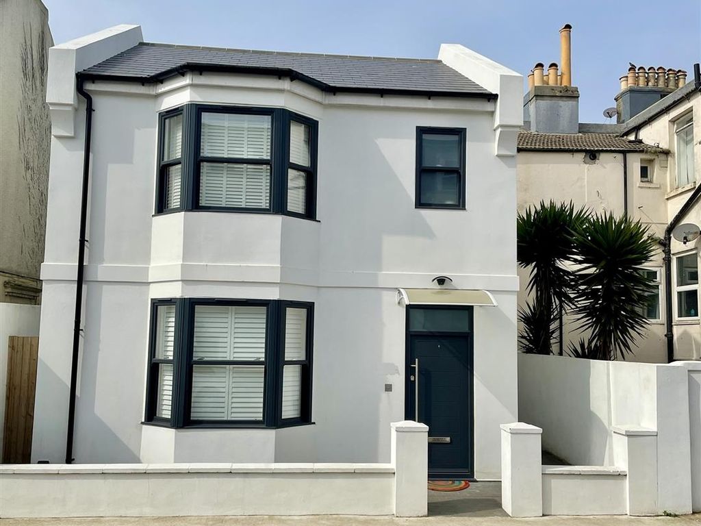 2 bed detached house for sale in Brooker Street, Hove BN3, £575,000