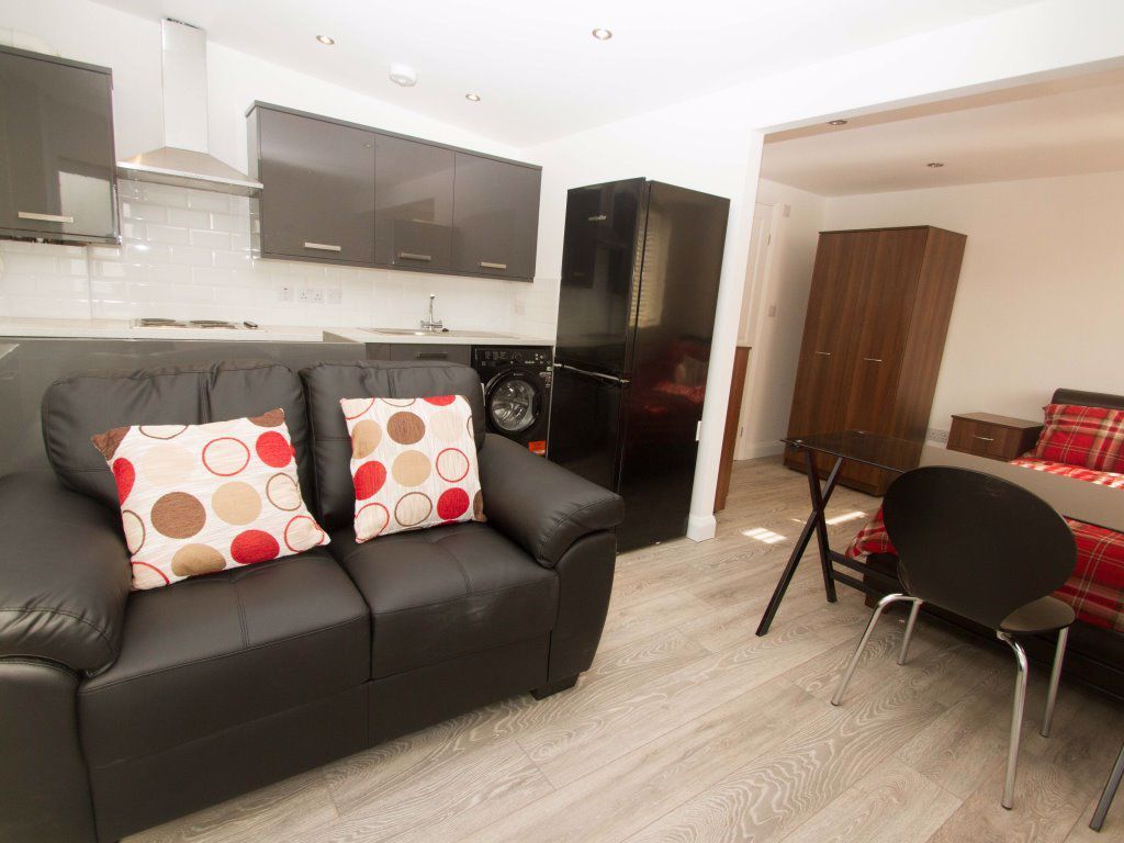 Studio to rent in Toothill Road, Loughborough LE11 Zoopla