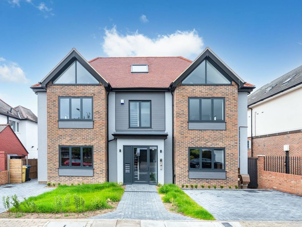 3 bed flat for sale in Draycott Avenue, Kenton, Harrow HA3 Zoopla