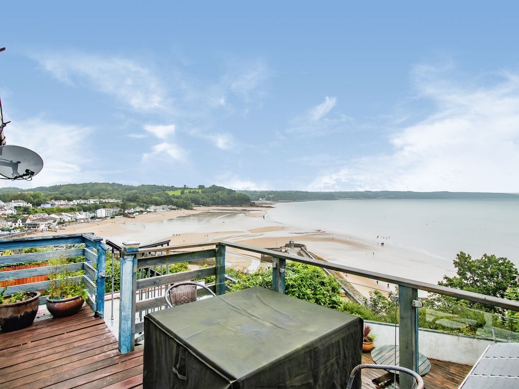 3 bed end terrace house for sale in Captains Walk, Saundersfoot