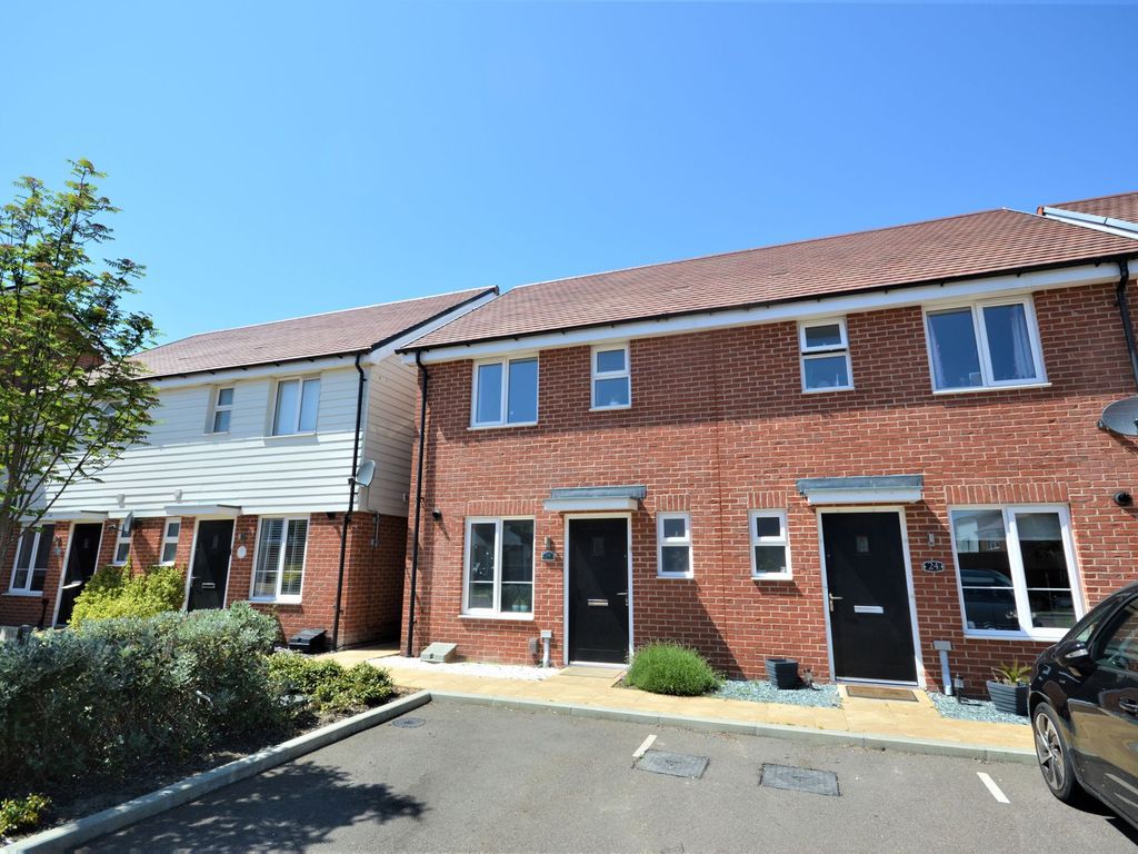 3 bed semidetached house for sale in Allmand Drive, Folkestone CT20