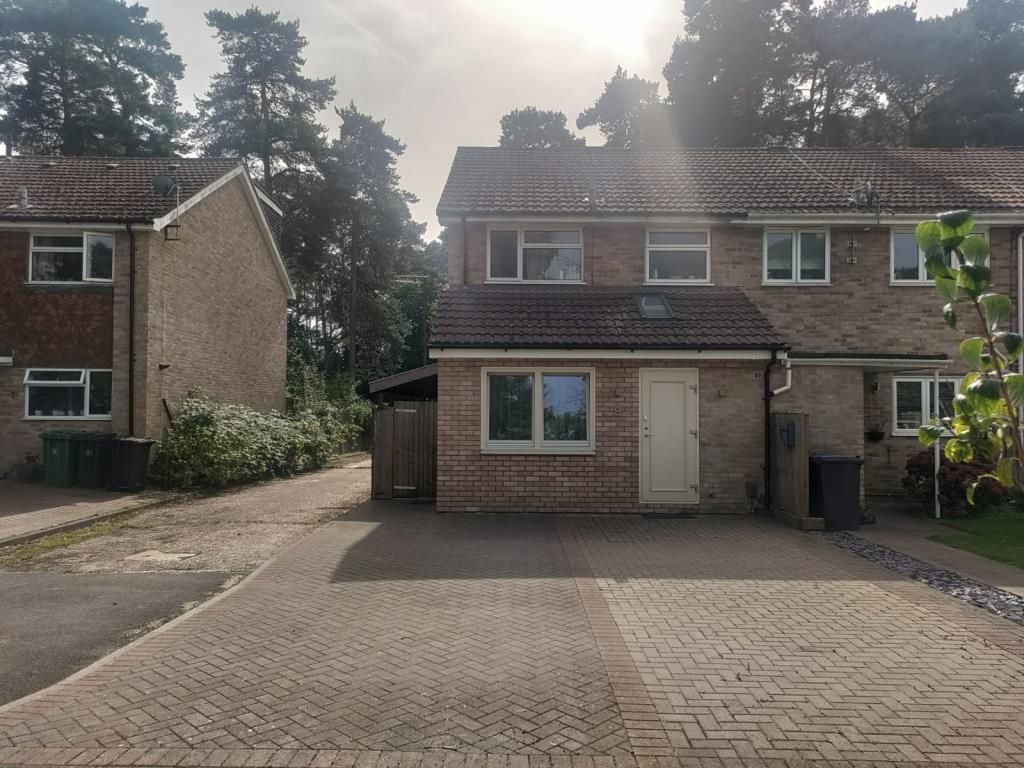 3 bed end terrace house for sale in Camberley, Surrey GU15, £475,000
