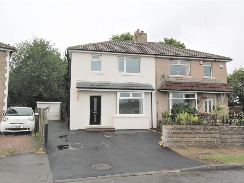 3 bed semidetached house for sale in Fagley Crescent, Bradford BD2