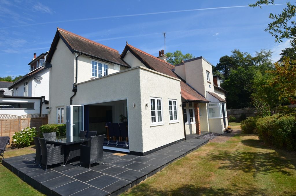 4 bed detached house for sale in Tower Road, Tadworth KT20 Zoopla