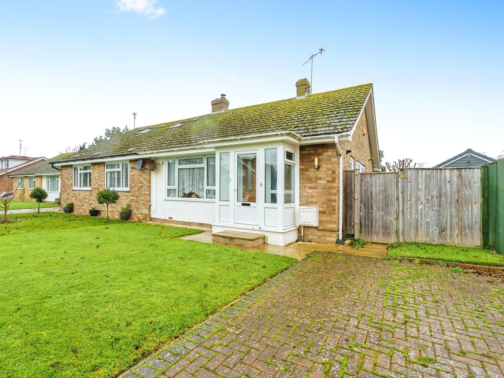 2 bed bungalow for sale in Wilman Gardens, Bognor Regis, West Sussex
