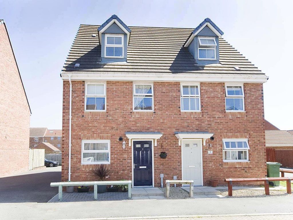 3 bed town house for sale in Wattie Moore Grove, Hartlepool TS24 Zoopla