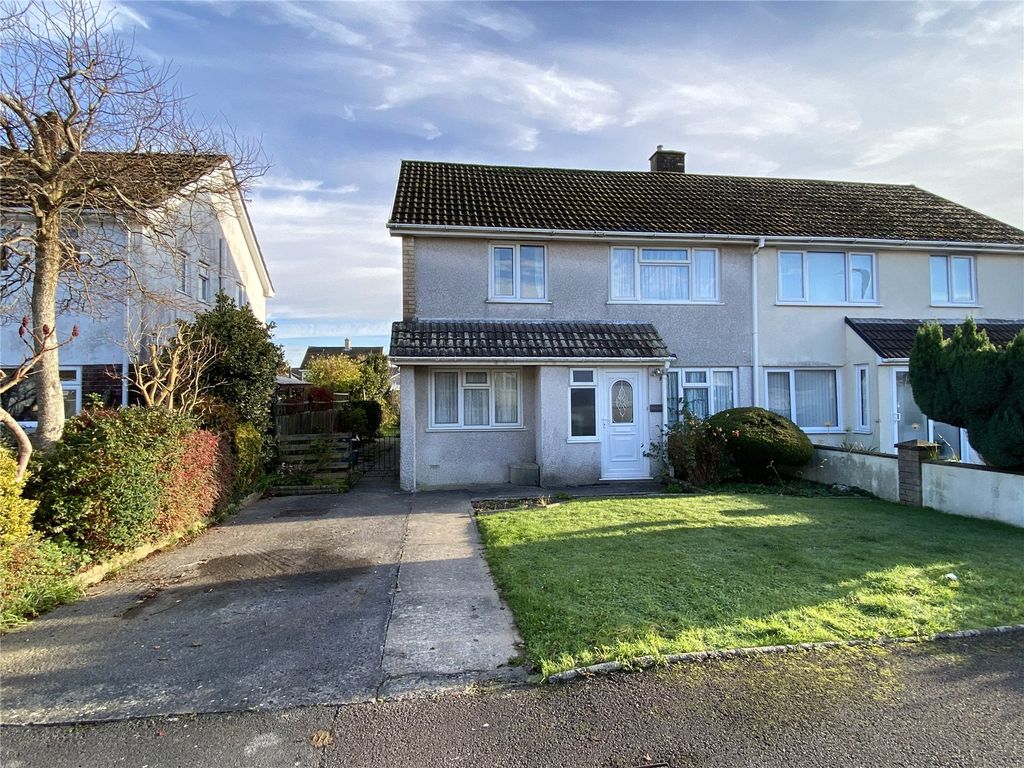 3 bed semidetached house for sale in Heol Morfa Brenin, Johnstown