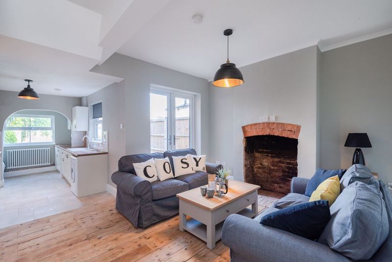 4 bed terraced house to rent in Oxford Road, Gloucester GL1 Zoopla