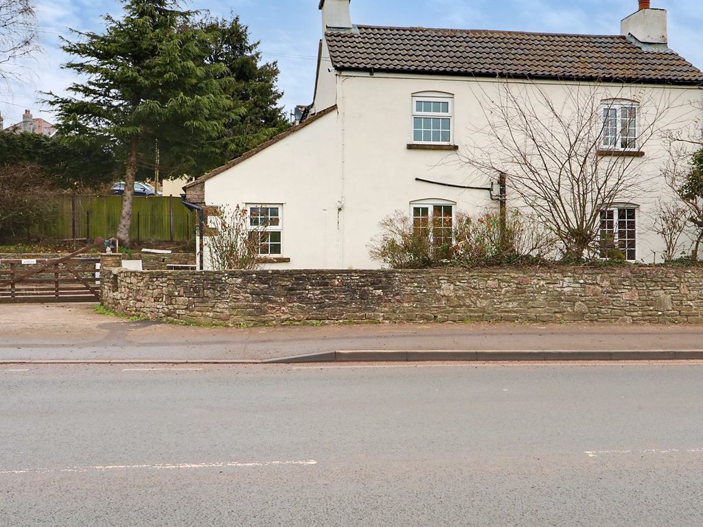 4 bed property for sale in Coleford Road, Bream, Lydney