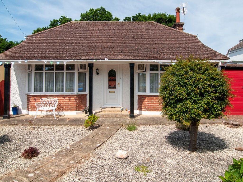 2 bed detached bungalow for sale in The Byeway, BexhillOnSea TN39