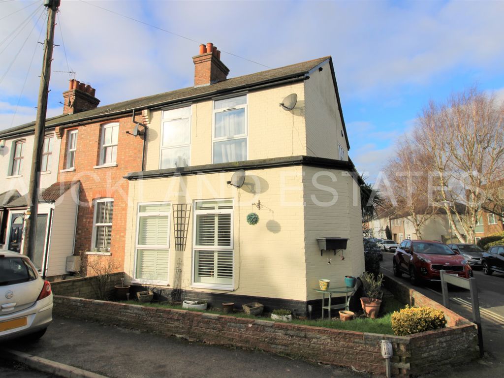 2 bed for sale in Thornton Road, Potters Bar EN6 Zoopla