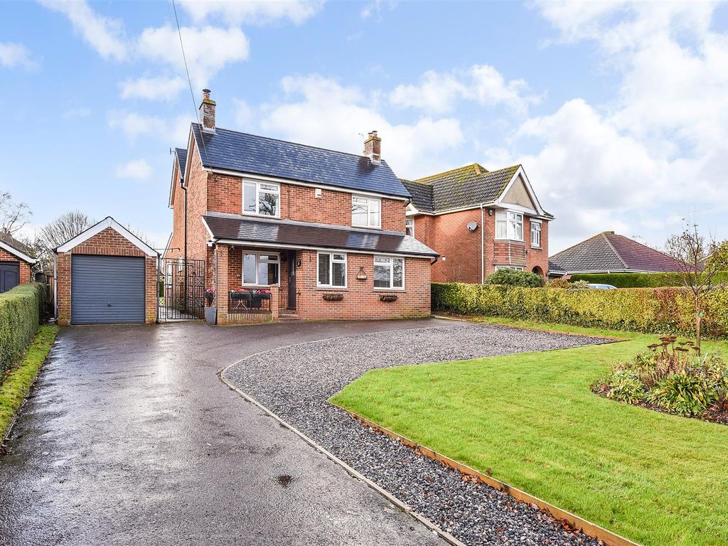 4 bed detached house for sale in Salisbury Road, Ower, Hampshire SO51, £795,000 Zoopla