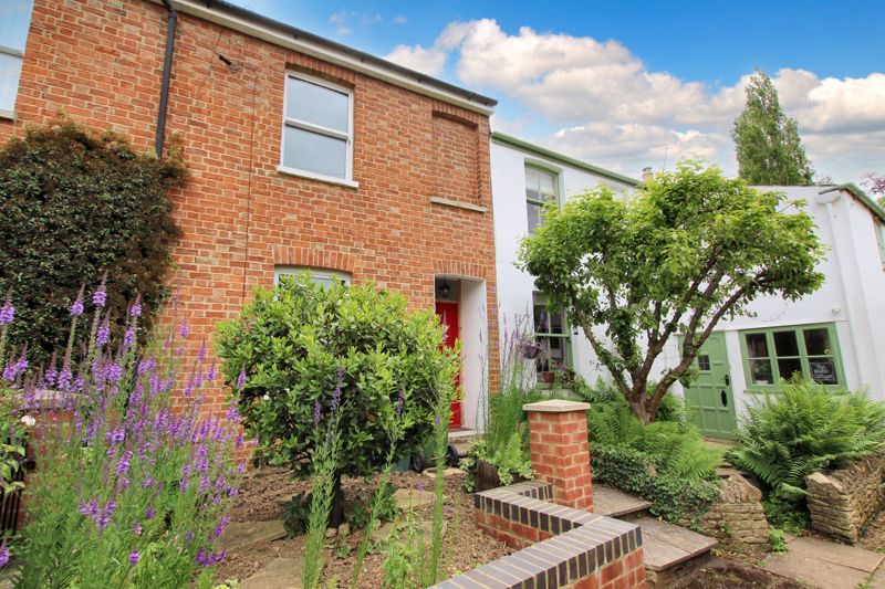 2 bed cottage to rent in Ham Lane, Charlton Kings, Cheltenham GL52, £