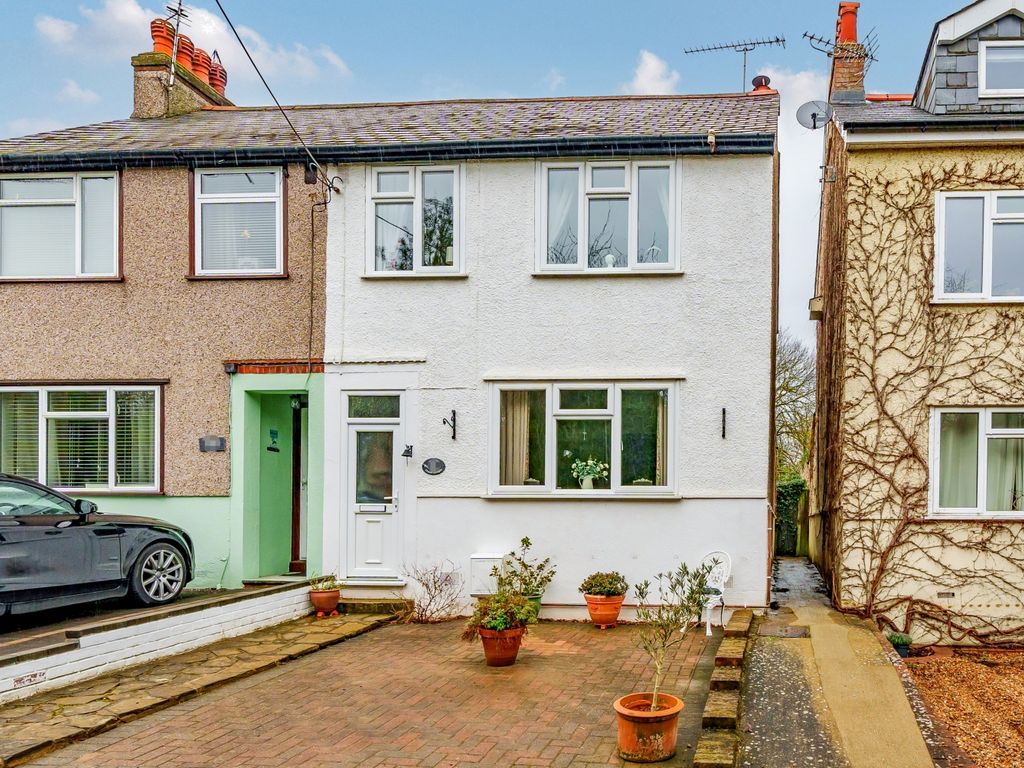 3 bed semidetached house for sale in Eynsford Road, Crockenhill