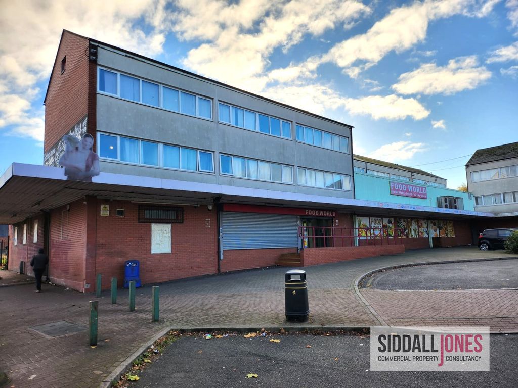 Retail premises to let in West Cross Shopping Centre, Oldbury Road