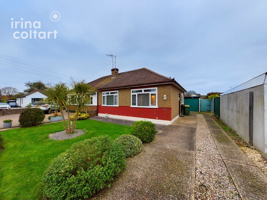 2 bed bungalow for sale in Sweyne Close, Rayleigh SS6 Zoopla