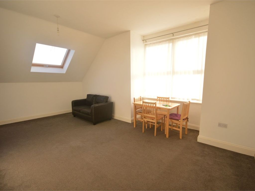 2 bed flat to rent in Moreland Works (Formerly Kensington House