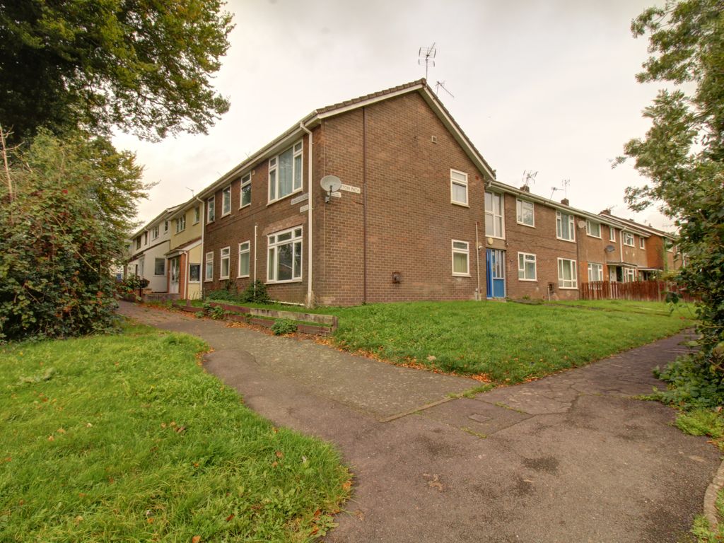 2 bed flat for sale in Steynton Path, Fairwater, Cwmbran NP44, £90,000