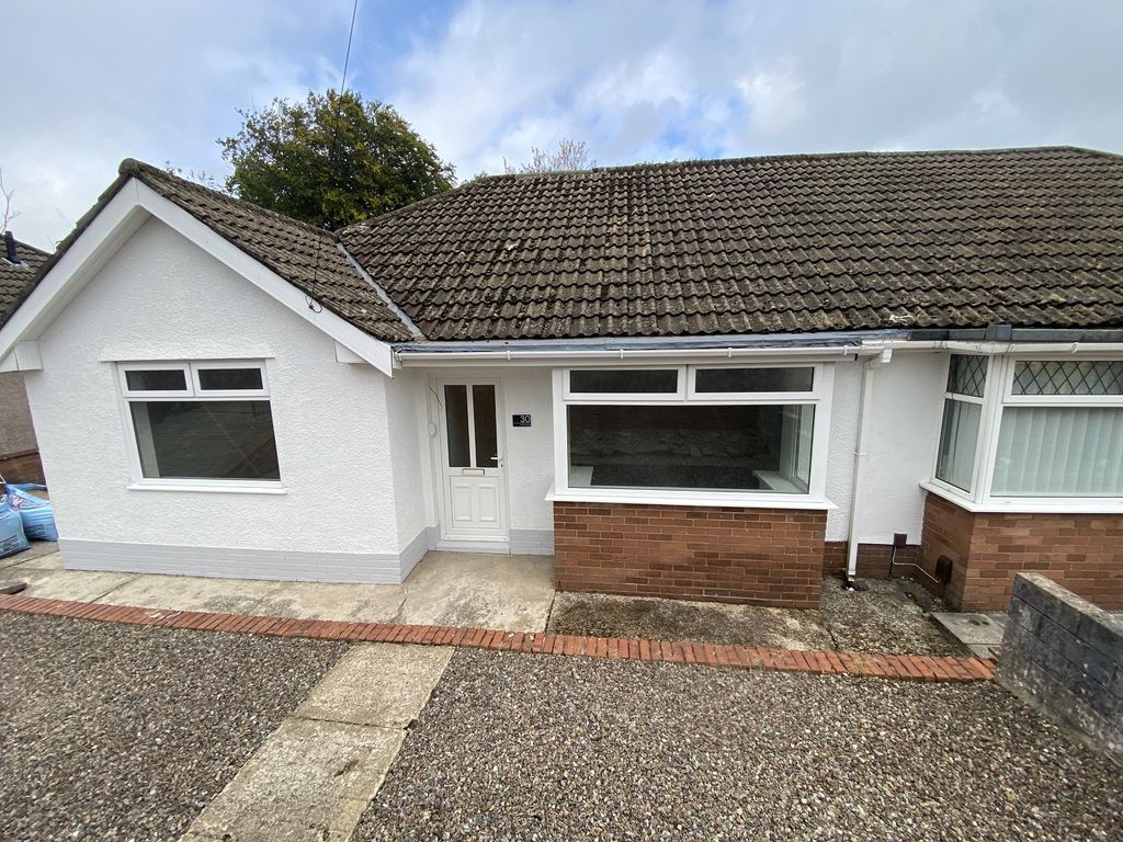 2 bed semidetached bungalow for sale in Park Close, Morriston, Swansea