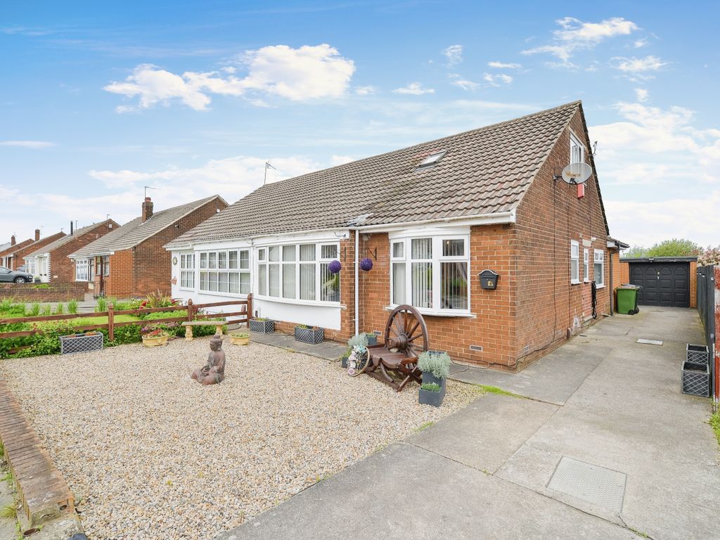 3 bed semidetached bungalow for sale in Meadowcroft Road, Normanby