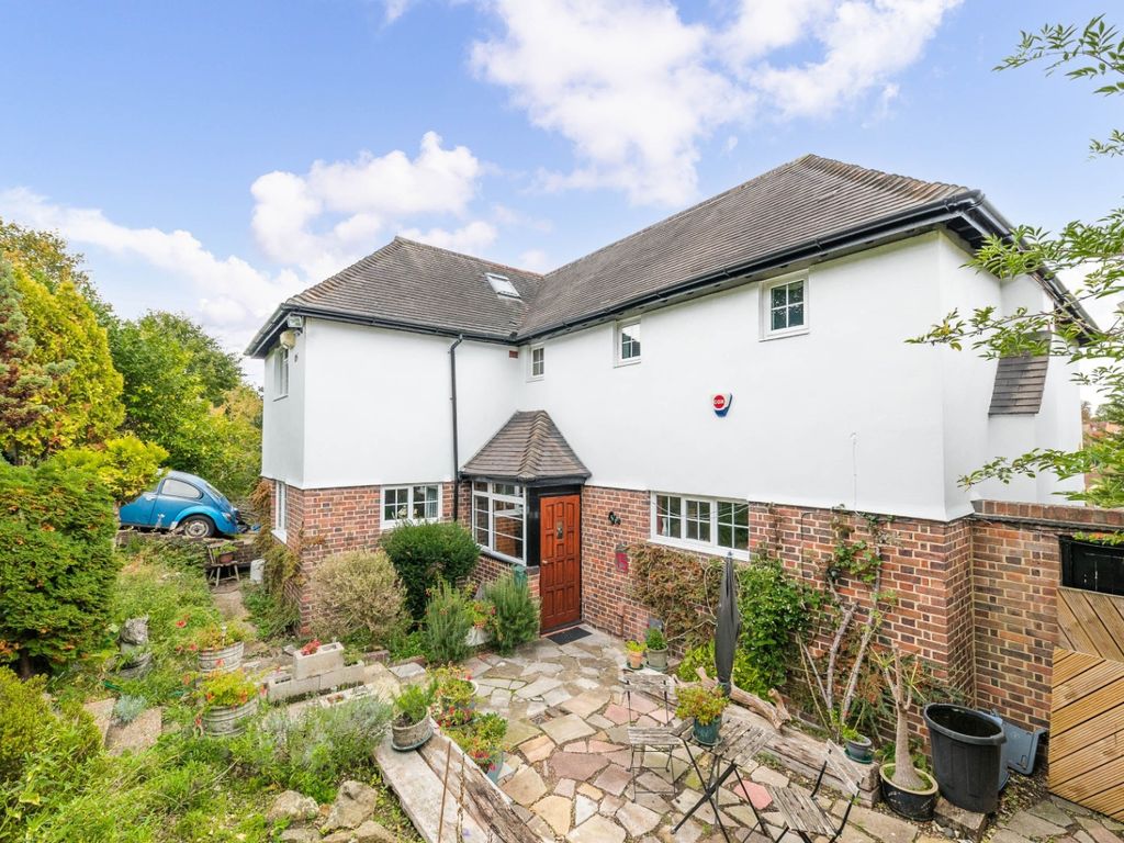 5 bed detached house for sale in Brambledown Road, South Croydon CR2