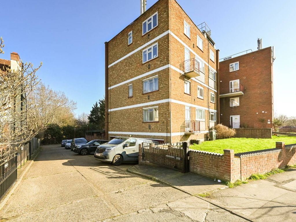 Parking/garage for sale in Elmbridge Avenue, Berrylands, Surbiton KT5 Zoopla