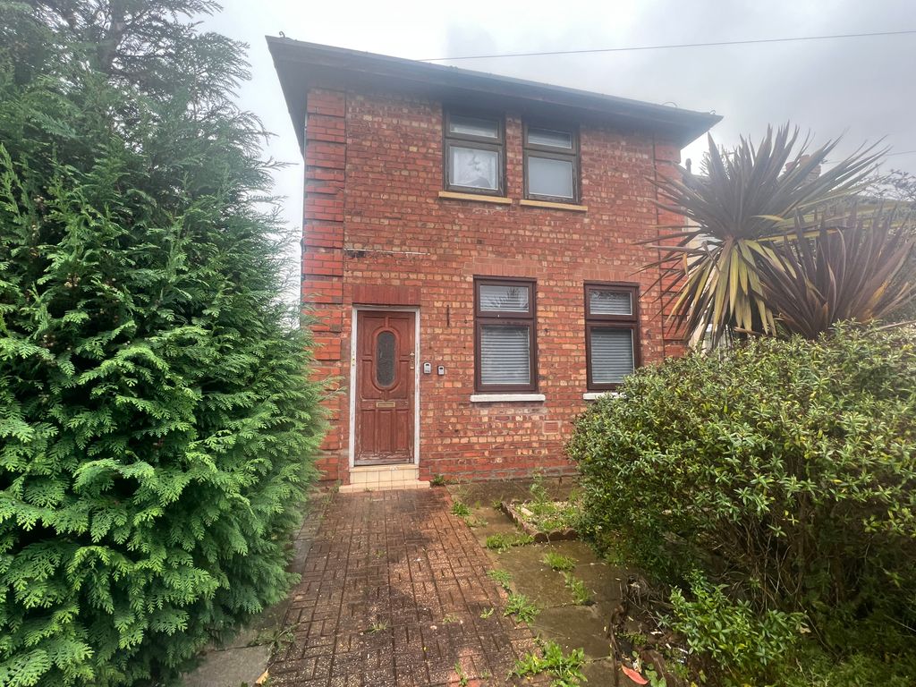 3 bed end terrace house for sale in Sumner Road, Prenton CH43, £135,000