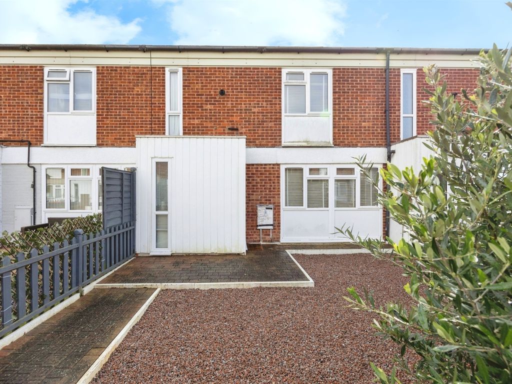 3 bed terraced house for sale in Lucerne Drive, Seasalter, Whitstable