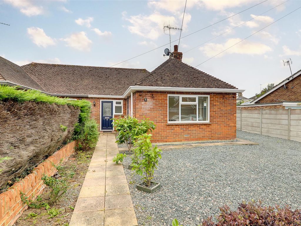 2 bed semidetached bungalow for sale in Gladonian Road, Wick