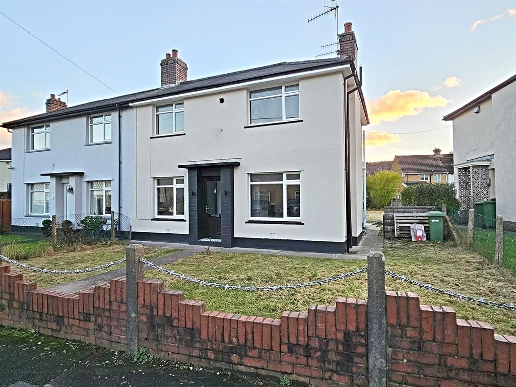 4 bed semidetached house for sale in Ceiriog Crescent, Rhydyfelin