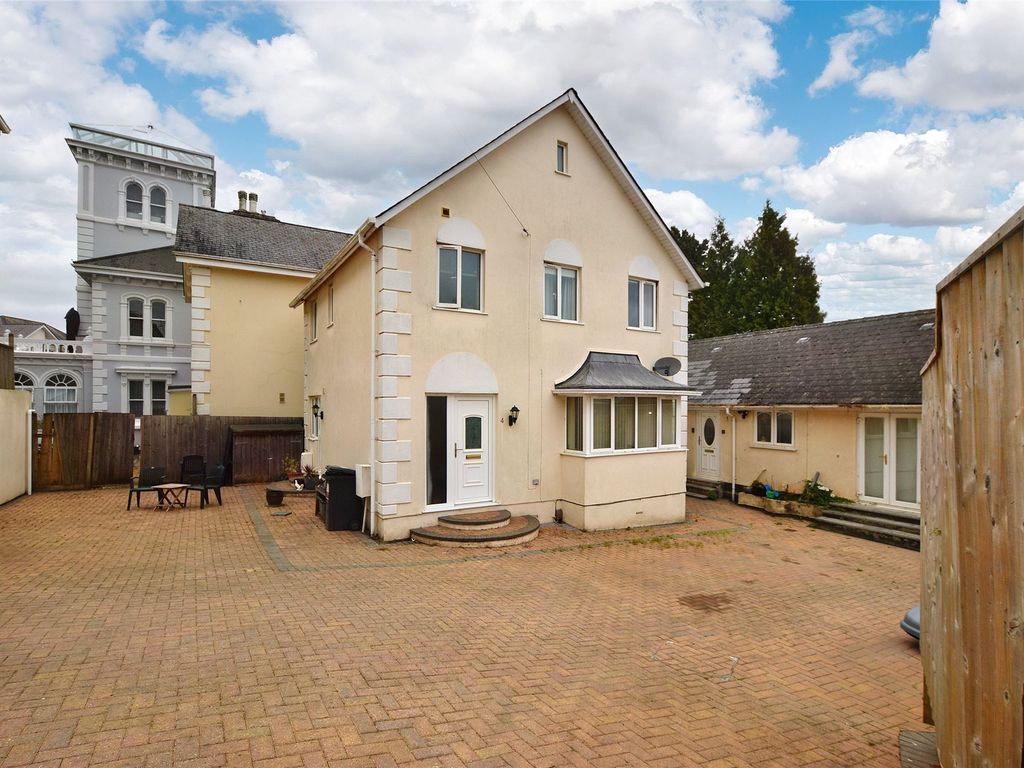 3 bed detached house for sale in Highwood Close, Courtenay Road, Newton