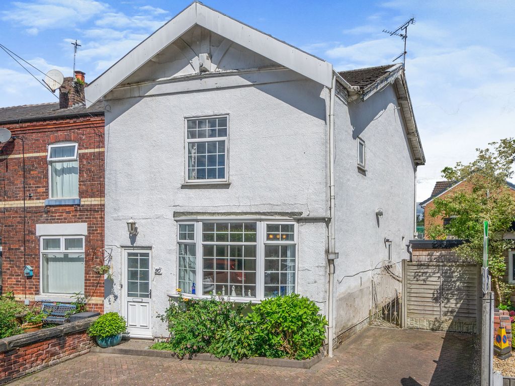 2 bed end terrace house for sale in Deans Road, Swinton, Manchester