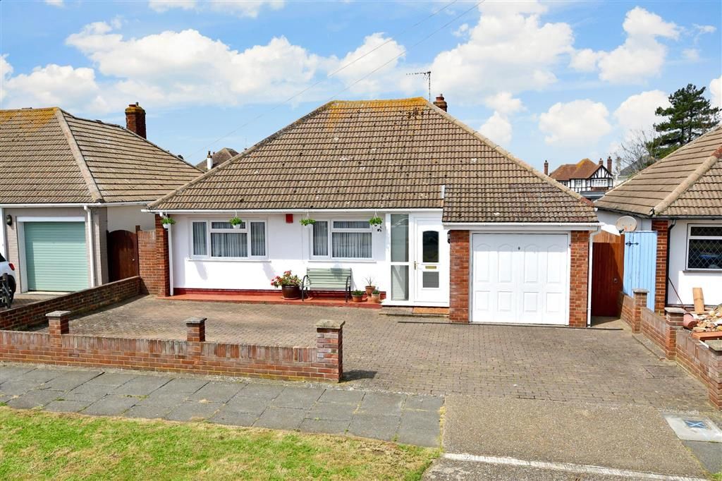 3 bed detached bungalow for sale in Gloucester Avenue, Cliftonville