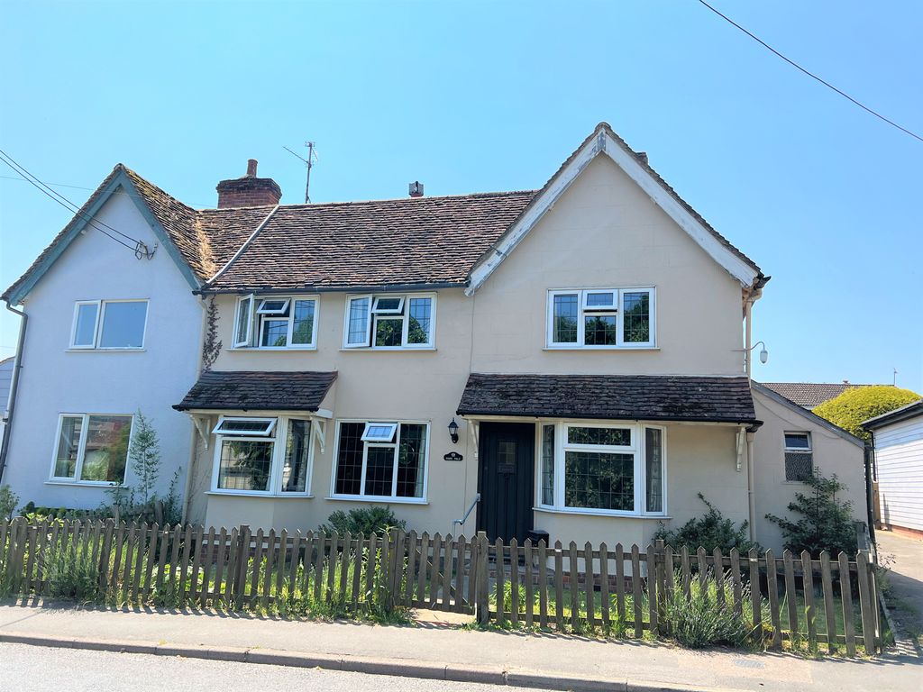 3 bed semidetached house for sale in The Street, Shalford, Braintree