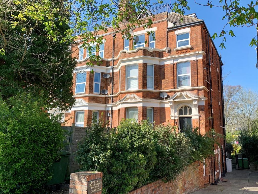1 bed flat for sale in Shorncliffe Road, Folkestone, Kent CT20 Zoopla