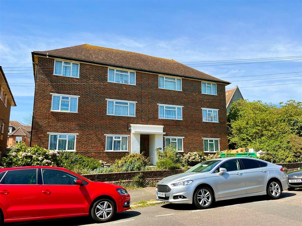 2 bed flat to rent in Brassey Road, BexhillOnSea TN40 Zoopla